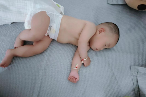 宜阳宝宝发烧可以喝牛奶吗